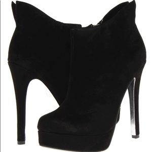 Chinese Laundry Lavish Suede